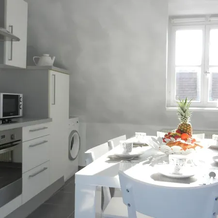 Tel Un Songe Blanc Apartment *